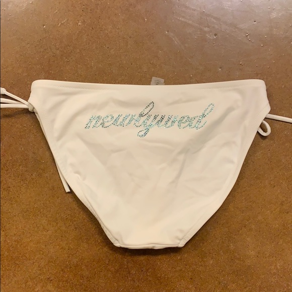 VS newlywed white rhinestone bikini set - Picture 5 of 6